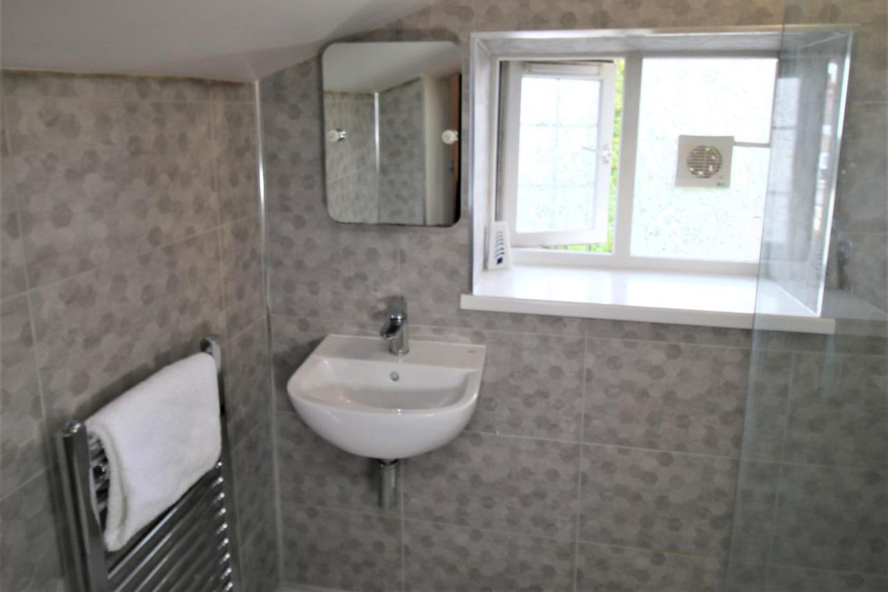 Stylish Loft By Promise Apartment Cardiff